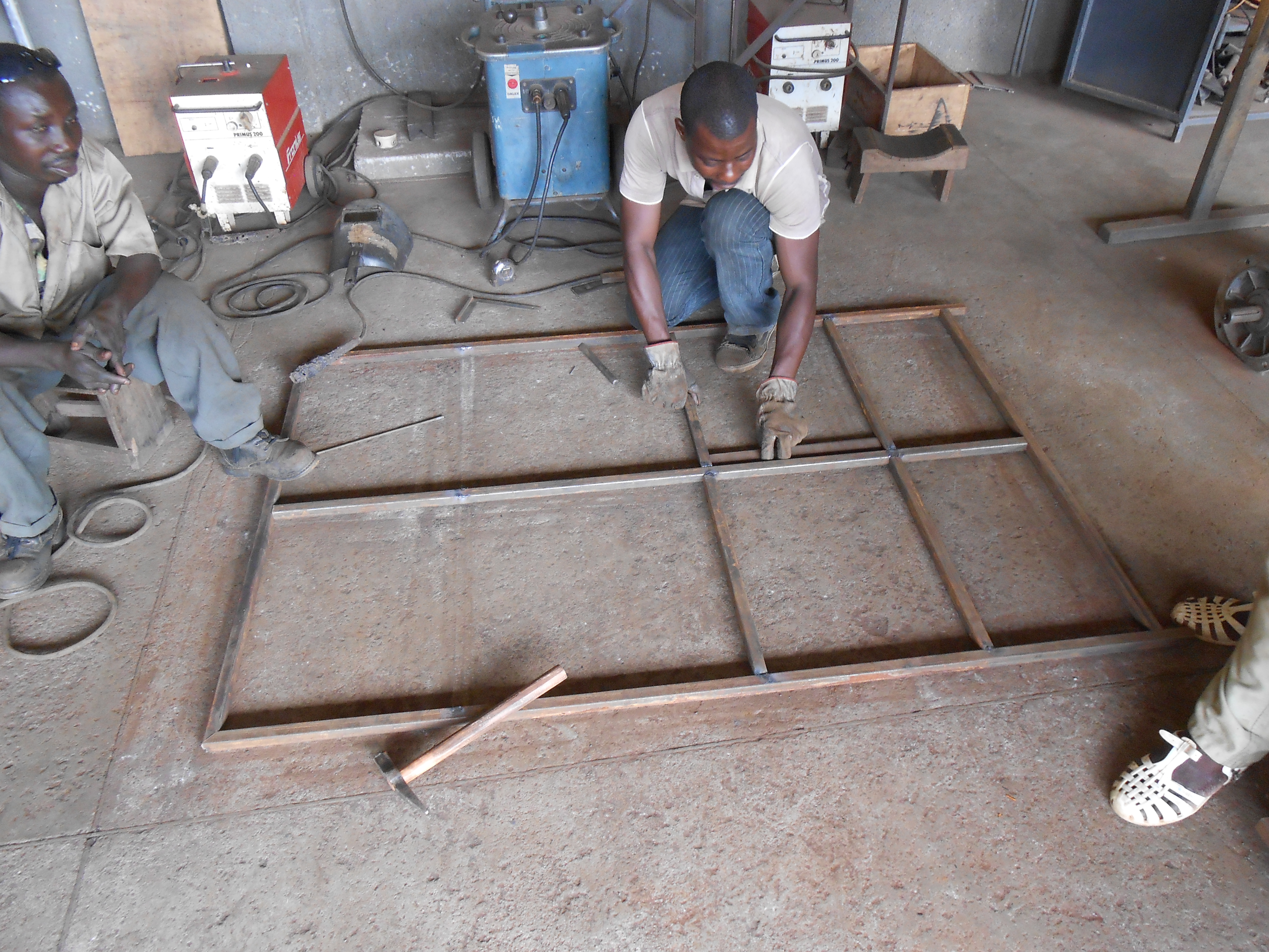 Hands-on arc and gas welding, metal fabrication, and structural steel training